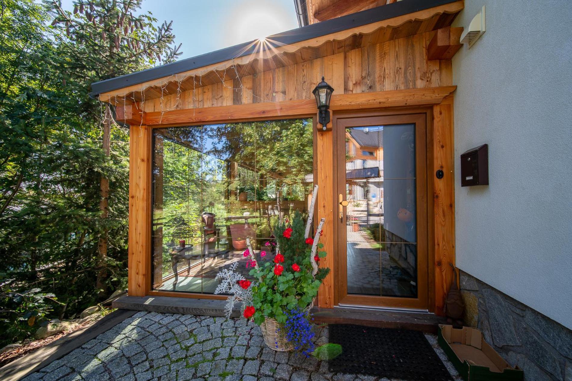 Tatrachalet Lomnica Rent Tatranská Lomnica Екстериор снимка